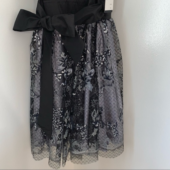 *NWT* SLNY Metallic Tulle Midi Dress - Picture 2 of 12